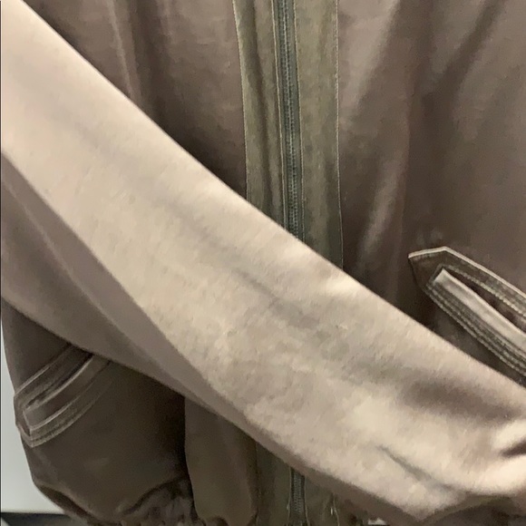 Banana Republic Satin Bomber Jacket - Picture 4 of 6